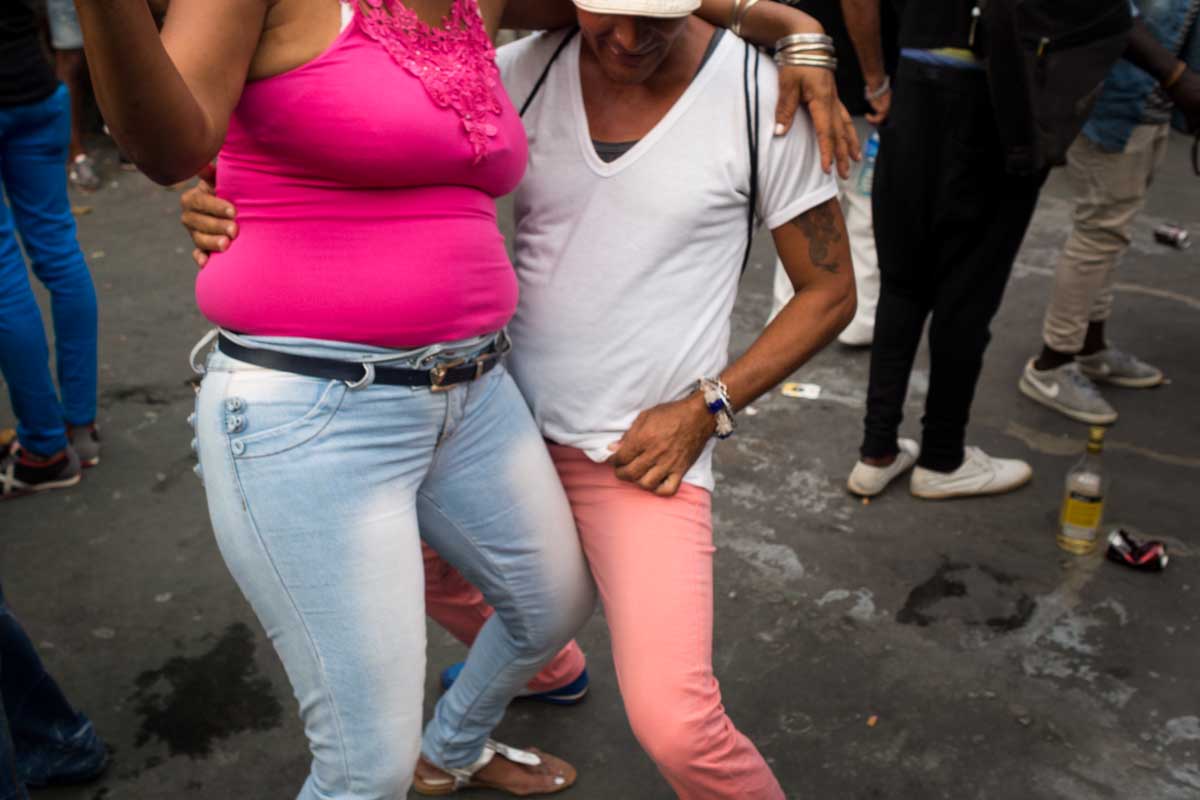 cuban people dancing really close