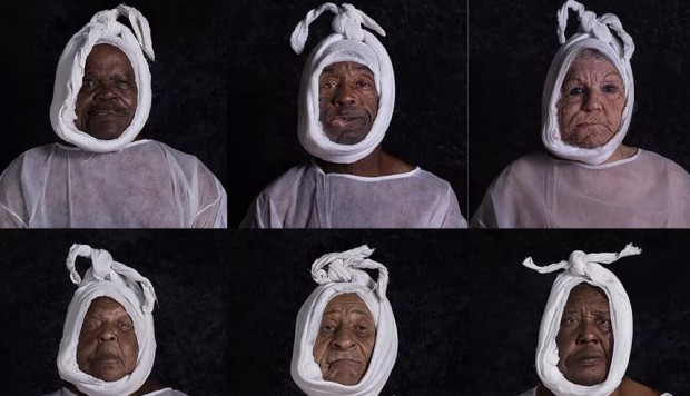 Black people with white clothes over the head, by Enrique Rottenberg