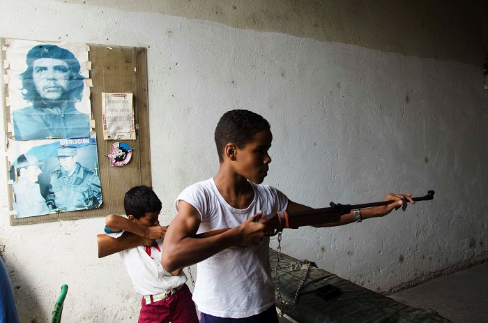 field of shooting in havana with small rifles