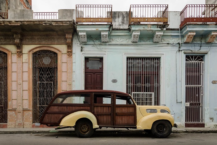 wooden made american car in havana streets